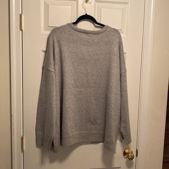 Brand New Cato Silver/Black Sweater…size 26/28W - Picture 2 of 4